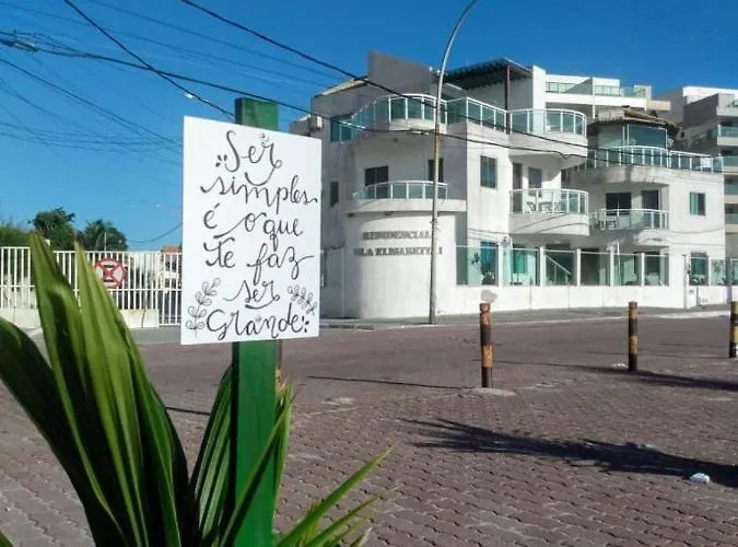 Elizabetta 3, pé na areia